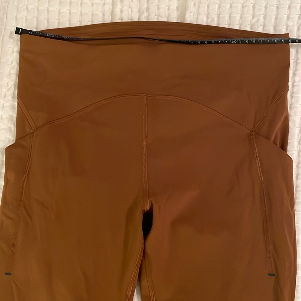 Lululemon Power Thru High-Rise 25” leggings